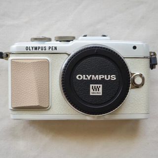 オリンパス(OLYMPUS)の【ジャンク品】OLYMPUS PEN Lite E-PL7(ミラーレス一眼)