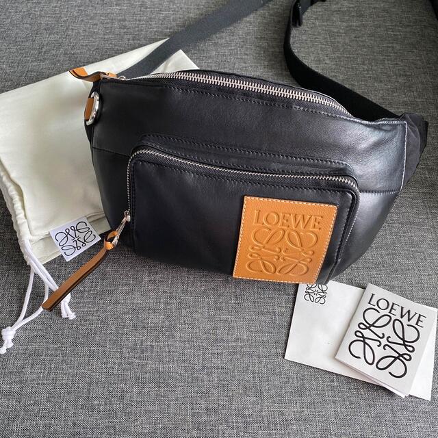 LOEWE - ロエベ パフィーバムバッグ ブラックの通販 by kombu's shop ...