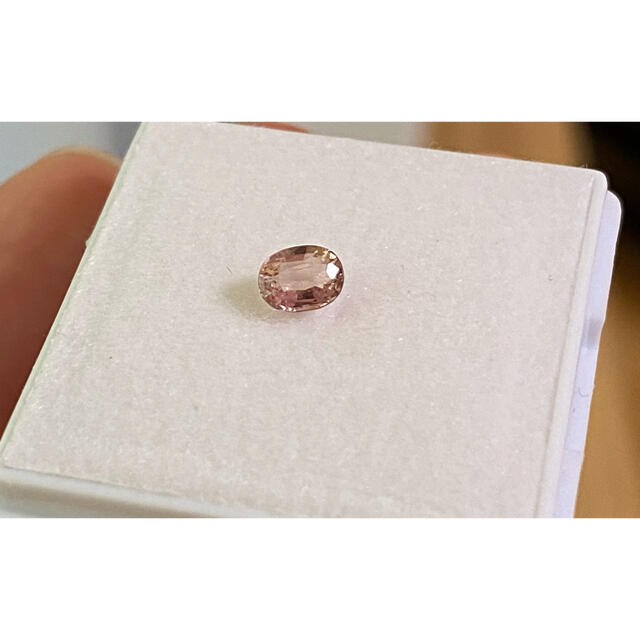 小傷有り【宝石 ルース】天然パパラチアサファイア 1.299ct