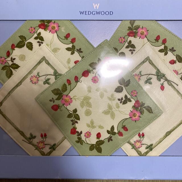 WEDGWOOD(ウェッジウッド)のウエッジウッド　コースター（未使用） インテリア/住まい/日用品のキッチン/食器(テーブル用品)の商品写真