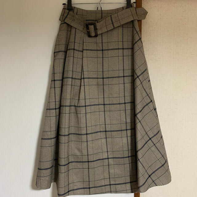 And Couture(アンドクチュール)のAnd couture チェックスカート レディースのスカート(ひざ丈スカート)の商品写真