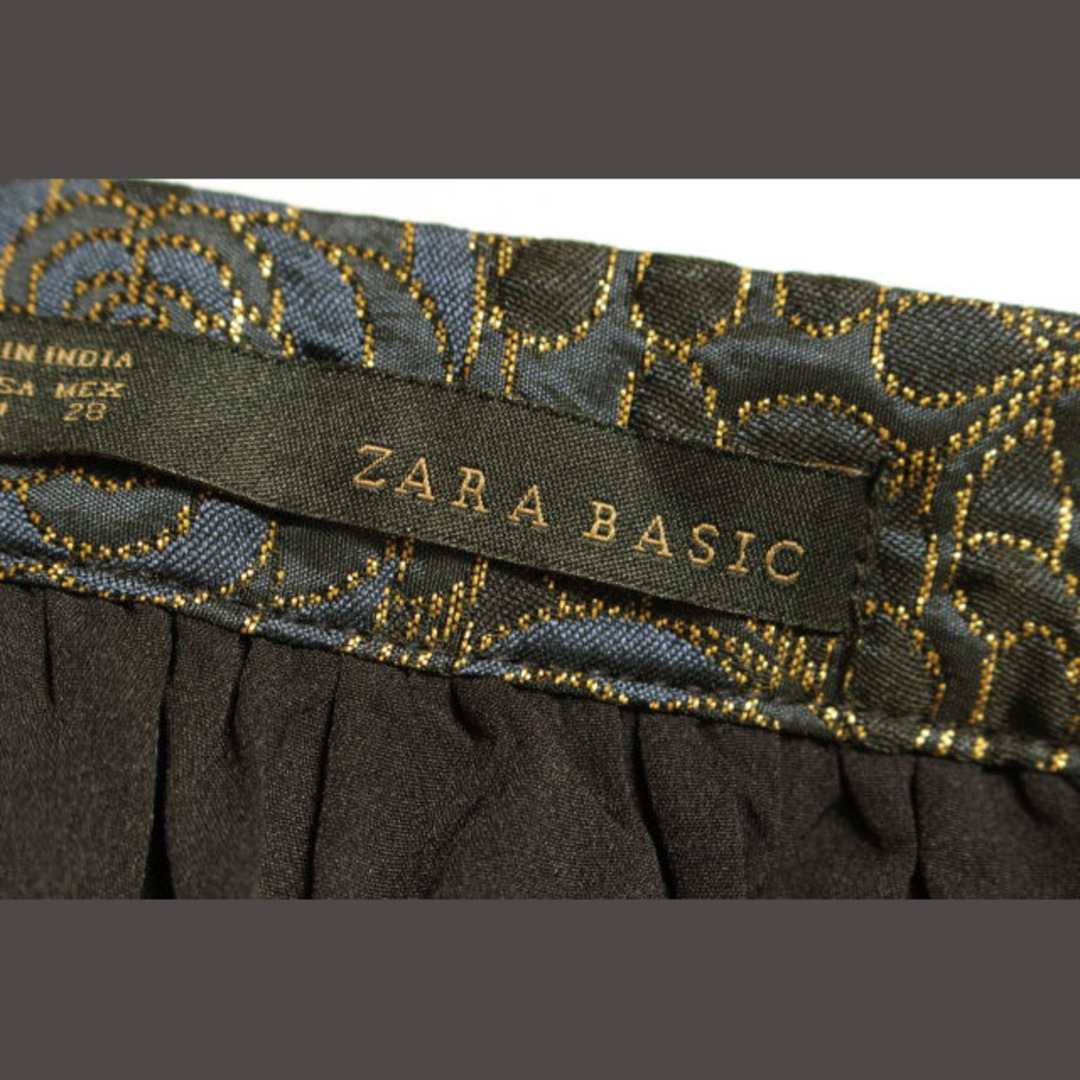 ZARA(ザラ)のザラ ベーシック ZARA BASIC フラワー装飾 スカート /☆a0515 レディースのスカート(ミニスカート)の商品写真