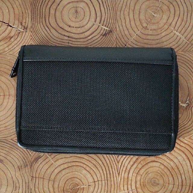 TUMI(トゥミ)のTUMI パスポート ケース ポーチ メンズのバッグ(トラベルバッグ/スーツケース)の商品写真