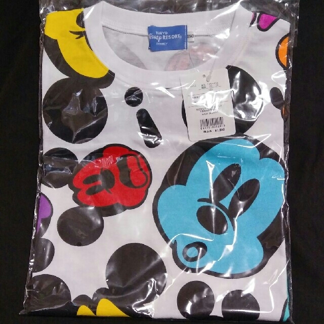 Disney(ディズニー)のDisney　キッズＴシャツ 150　総柄　フェイスミックス　ディズニーリゾート キッズ/ベビー/マタニティのキッズ服男の子用(90cm~)(Tシャツ/カットソー)の商品写真