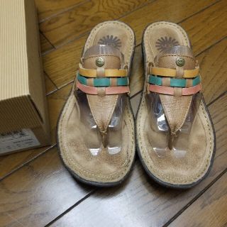 アグ(UGG)の美品✨UGGアグ❗トングサンダル(サンダル)