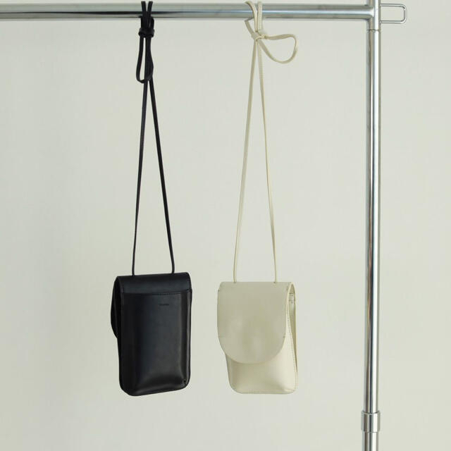 TODAYFUL(トゥデイフル)のTODAYFUL Leather Multi Pochette ブラック レディースのバッグ(ショルダーバッグ)の商品写真