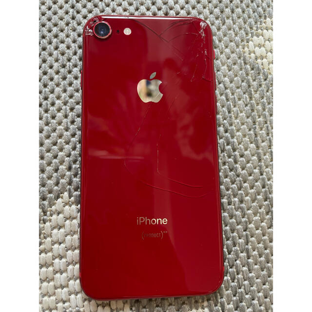 iPhone(アイフォーン)のiPhone8 64GB simフリー　RED スマホ/家電/カメラのスマートフォン/携帯電話(スマートフォン本体)の商品写真
