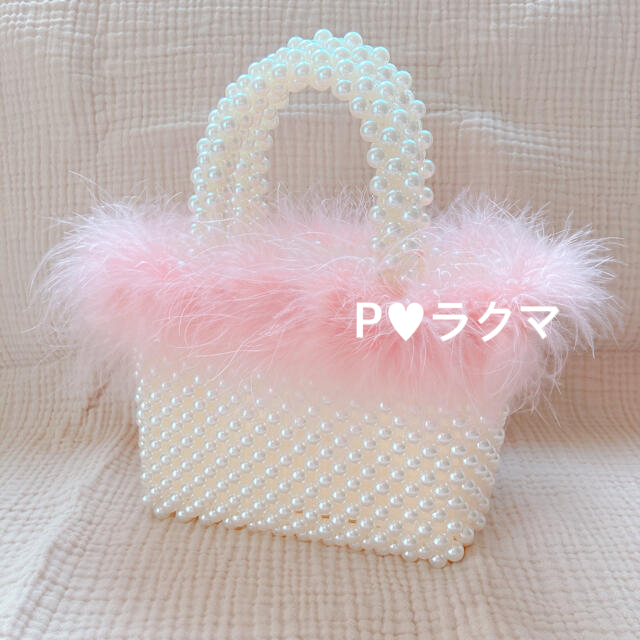 Verybrain(ベリーブレイン)の𓏬 import fake perl and feather bag レディースのバッグ(ハンドバッグ)の商品写真