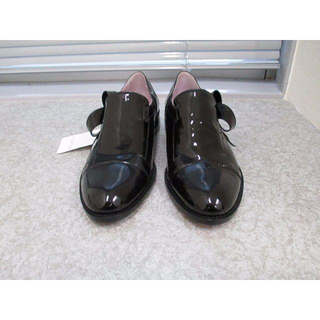 RED VALENTINO(レッドヴァレンティノ)のSIZE37☆23.5cm☆黒ローファー☆RED VALENTINO レディースの靴/シューズ(ローファー/革靴)の商品写真