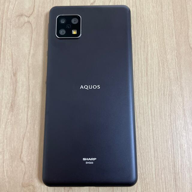 AQUOS(アクオス)の【週末限定価格】AQUOS sense5G SHG03  SIMフリー　ブラック スマホ/家電/カメラのスマートフォン/携帯電話(スマートフォン本体)の商品写真