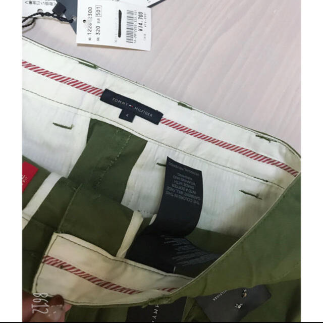 TOMMY HILFIGER(トミーヒルフィガー)のTOMMY HILFIGER ❤︎モスグリーンスカート 新品 レディースのスカート(ミニスカート)の商品写真