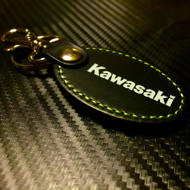 カワサキ(カワサキ)のkawasaki レザーキーホルダー 自動車/バイクのバイク(その他)の商品写真