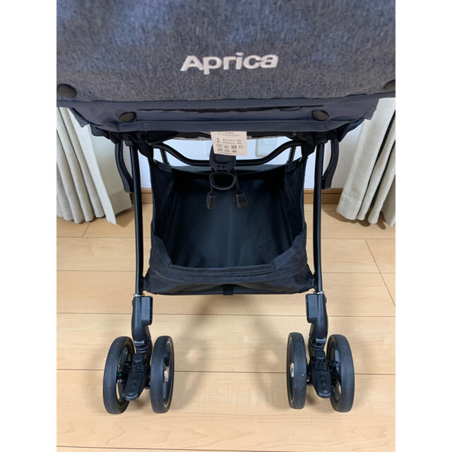 Aprica(アップリカ)の⭐︎未使用に近い・送料無料⭐︎Aprica ベビーカー　ラクーナビッテクッション キッズ/ベビー/マタニティの外出/移動用品(ベビーカー/バギー)の商品写真