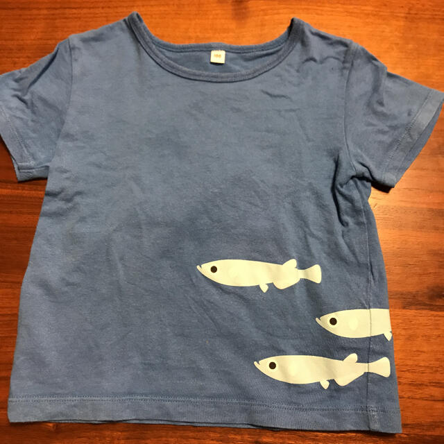 MUJI (無印良品)(ムジルシリョウヒン)の無印良品♡ブルーのお魚さんTシャツ／100㎝ キッズ/ベビー/マタニティのキッズ服男の子用(90cm~)(Tシャツ/カットソー)の商品写真