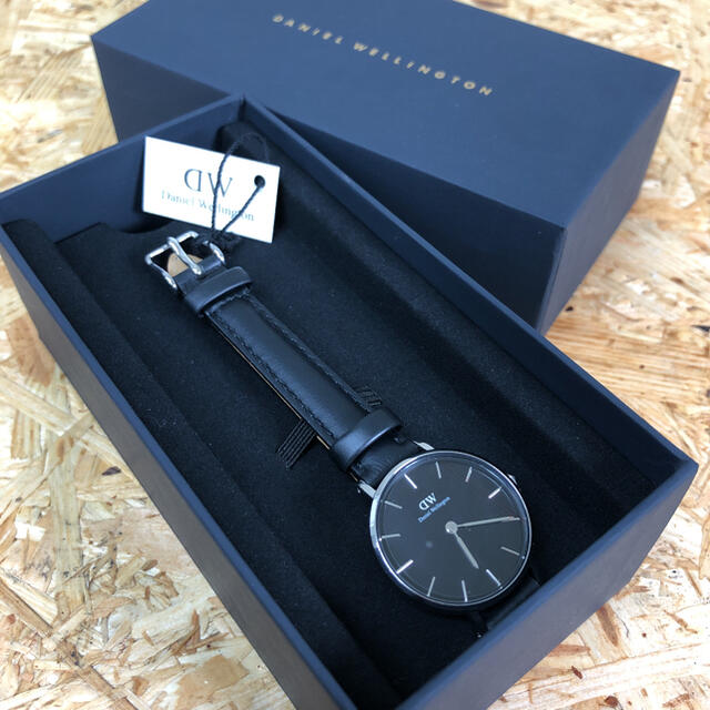 Daniel Wellington ダニエルウェリントン腕時計　レザー