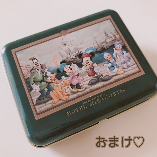 Disney(ディズニー)の⭐️SALE⭐️ディズニーストア★ミッキーのエコバッグ＋おまけ（新品未使用）★ レディースのバッグ(エコバッグ)の商品写真