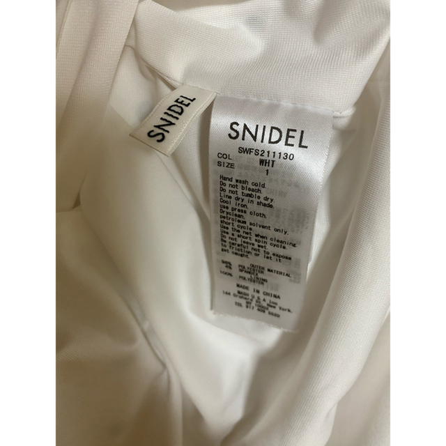 SNIDEL(スナイデル)のSNIDEL ドットジャガードナロースカート レディースのスカート(ロングスカート)の商品写真