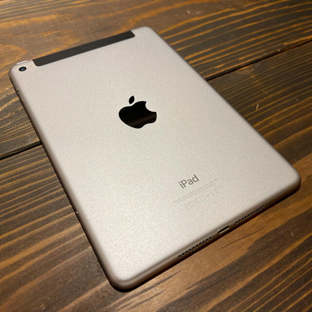 アイパッドiPad mini4 simフリー　スペースグレー