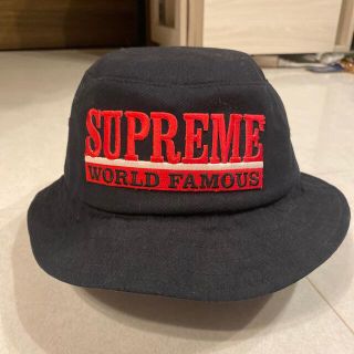 シュプリーム(Supreme)のシュプリーム　supreme バケットハット　黒　M  L 赤　ロゴ(ハット)