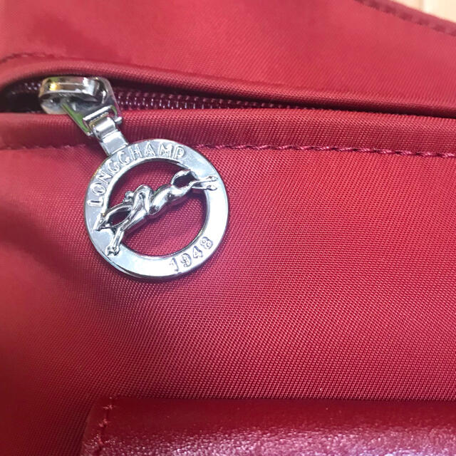 LONGCHAMP(ロンシャン)のロンシャン　Longchamp ショルダー　バッグ　レッド　レザー　ナイロン レディースのバッグ(ショルダーバッグ)の商品写真