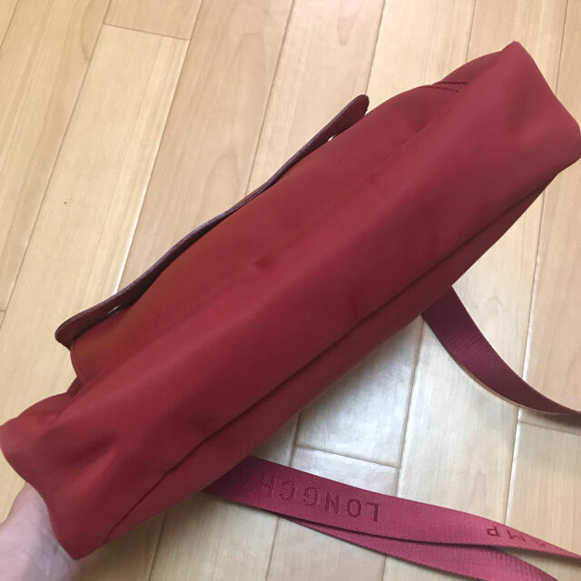 LONGCHAMP(ロンシャン)のロンシャン　Longchamp ショルダー　バッグ　レッド　レザー　ナイロン レディースのバッグ(ショルダーバッグ)の商品写真