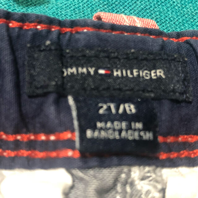 TOMMY HILFIGER(トミーヒルフィガー)のトミーヒルフィガー　短パン　キッズ　９５㎝あたり キッズ/ベビー/マタニティのキッズ服男の子用(90cm~)(パンツ/スパッツ)の商品写真