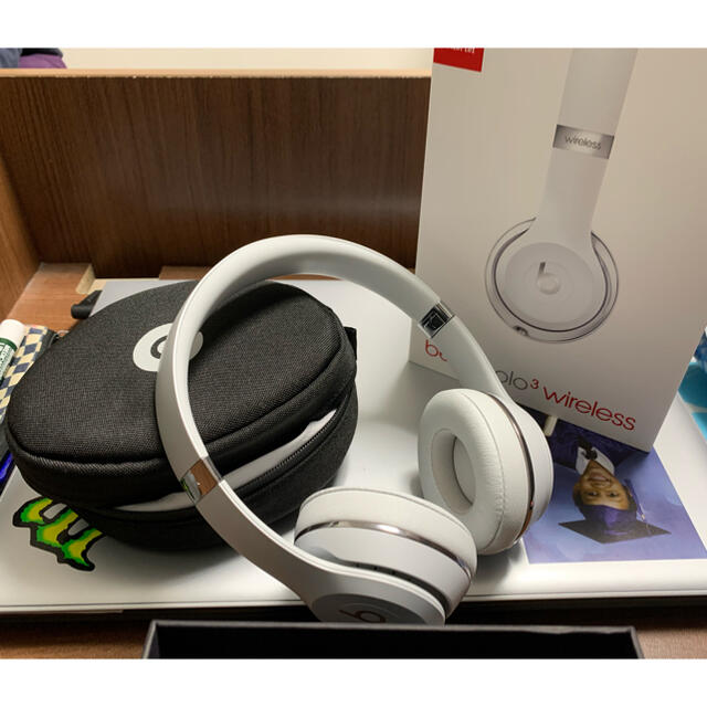 美品】Beats Solo3 Wireless サテンシルバー | フリマアプリ ラクマ