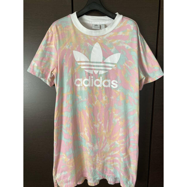 adidasワンピース ロングTシャツ