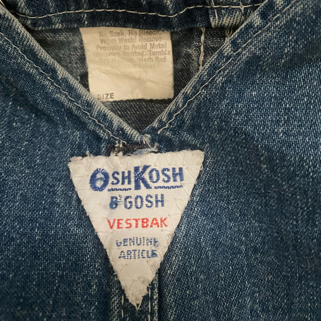 OshKosh(オシュコシュ)のオシュコシュ　オーバーオール　100 キッズ/ベビー/マタニティのキッズ服男の子用(90cm~)(その他)の商品写真