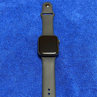 アップルウォッチ(Apple Watch)のApple Watch SE  GPS 44mm＋レザーループ（純正品）(腕時計(デジタル))