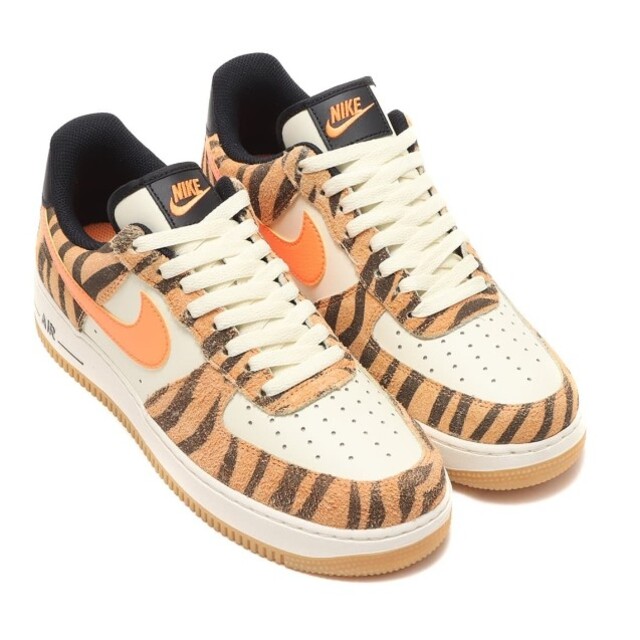 NIKE エアフォース1 07 PRM　ダクタリ