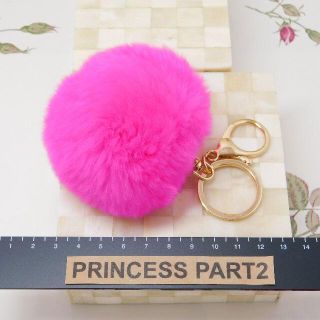 ザラ(ZARA)の再販5！！新品☆ファーバッグチャーム☆キーホルダー☆ピンク☆ふわふわ(チャーム)