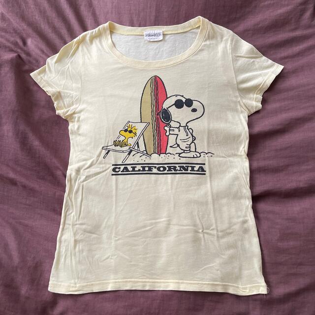 PEANUTS(ピーナッツ)のピーナッツ peanuts スヌーピー SNOOPY プリント Tシャツ 黄色 レディースのトップス(Tシャツ(半袖/袖なし))の商品写真