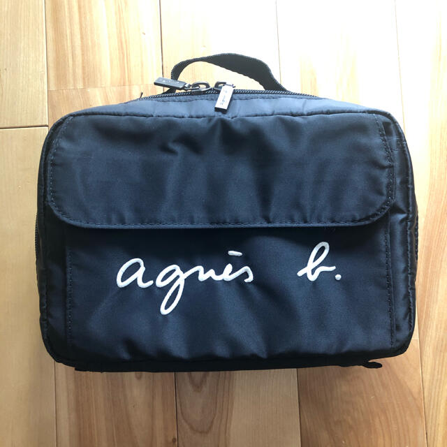 agnes b.(アニエスベー)の【美品】アニエス・ベー　オムツポーチ キッズ/ベビー/マタニティのおむつ/トイレ用品(ベビーおむつバッグ)の商品写真