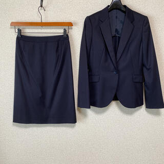 アオキ(AOKI)のレミュー スカートスーツ 5 W62 濃紺 ZIGNONE イタリア生地 DMW(スーツ)