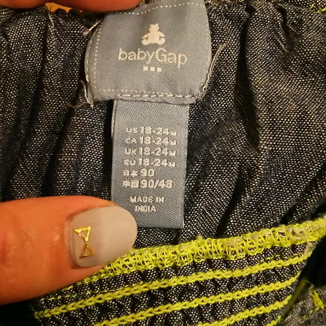 babyGAP(ベビーギャップ)のGAP  デニムスカート キッズ/ベビー/マタニティのキッズ服女の子用(90cm~)(ワンピース)の商品写真