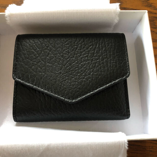 エムエムシックス(MM6)の新品、未使用　メゾンマルジェラ  エンベロープ　ウォレット　財布　ブラック(折り財布)