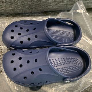 クロックス(crocs)のクロックス 紺 未使用品 25cm(サンダル)