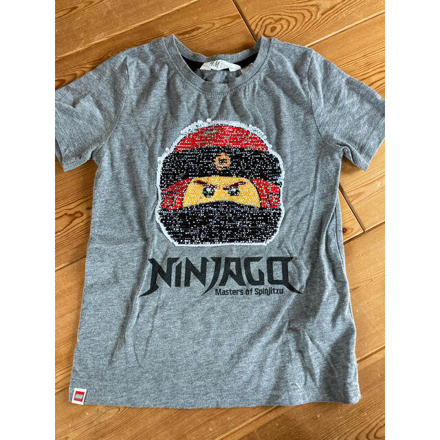 H&M(エイチアンドエム)の専用　H&M Ｔシャツ　男の子　NINJAGO キッズ/ベビー/マタニティのキッズ服男の子用(90cm~)(Tシャツ/カットソー)の商品写真