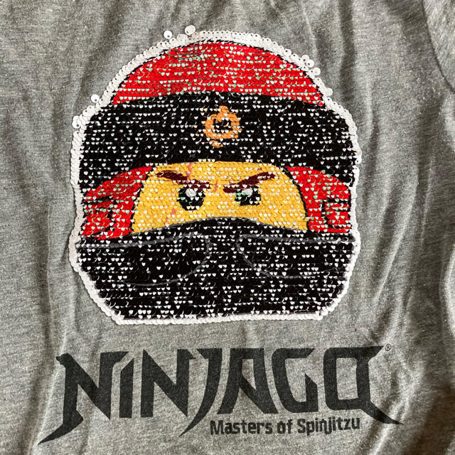 H&M(エイチアンドエム)の専用　H&M Ｔシャツ　男の子　NINJAGO キッズ/ベビー/マタニティのキッズ服男の子用(90cm~)(Tシャツ/カットソー)の商品写真