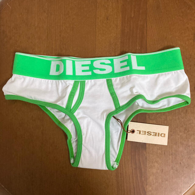 DIESEL(ディーゼル)のDIESEL(ディーゼル )未使用 ロゴ ショーツ パンツ 下着 レディースの下着/アンダーウェア(ショーツ)の商品写真