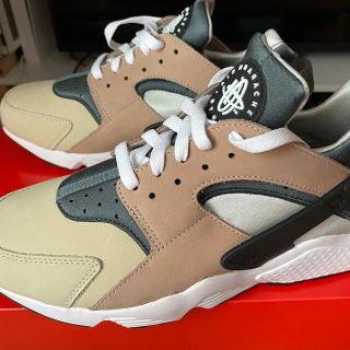 ナイキ(NIKE)のAir Huarache Dark Sulfur / Escape(スニーカー)