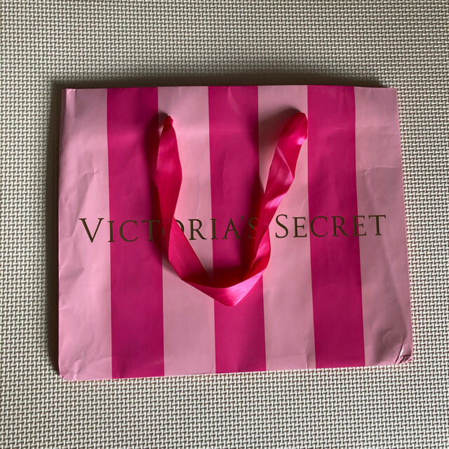 Victoria's Secret(ヴィクトリアズシークレット)のビクトリアシークレット　ショッピングバッグ　5セット レディースのバッグ(ショップ袋)の商品写真