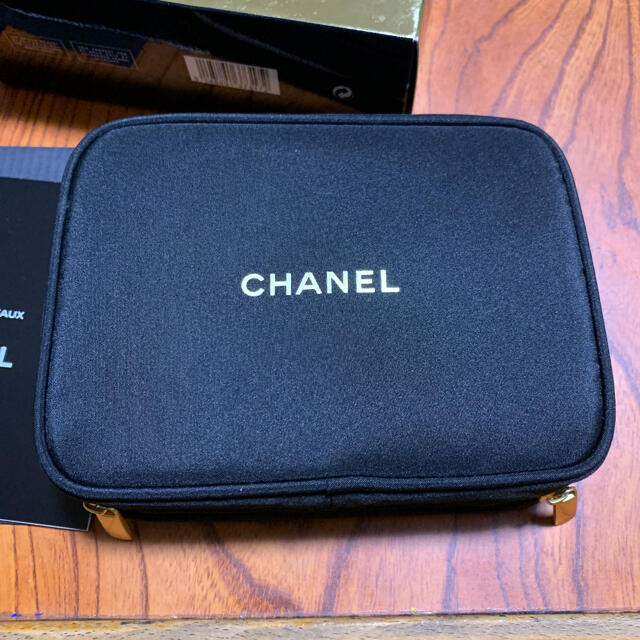 CHANEL(シャネル)のCHANEL LES MINIS PINCEAUX  コスメ/美容のベースメイク/化粧品(その他)の商品写真