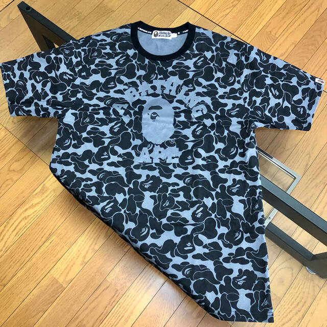 A BATHING APE(アベイシングエイプ)のA BATHING APE × DOVER STREET MARKET メンズのトップス(Tシャツ/カットソー(半袖/袖なし))の商品写真