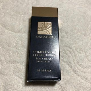 ミシャ(MISSHA)の新品　ミシャシグネチャー　CCBBクリーム　（ベージュ）(BBクリーム)