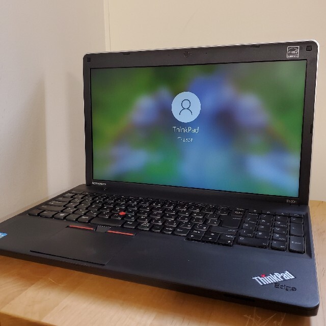 ThinkPad Edge E530c ノートPC