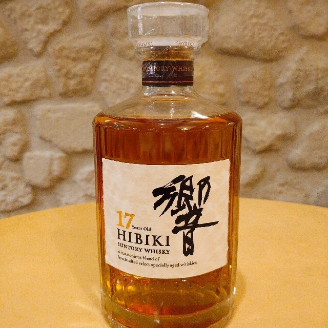 響17年700ml×1本