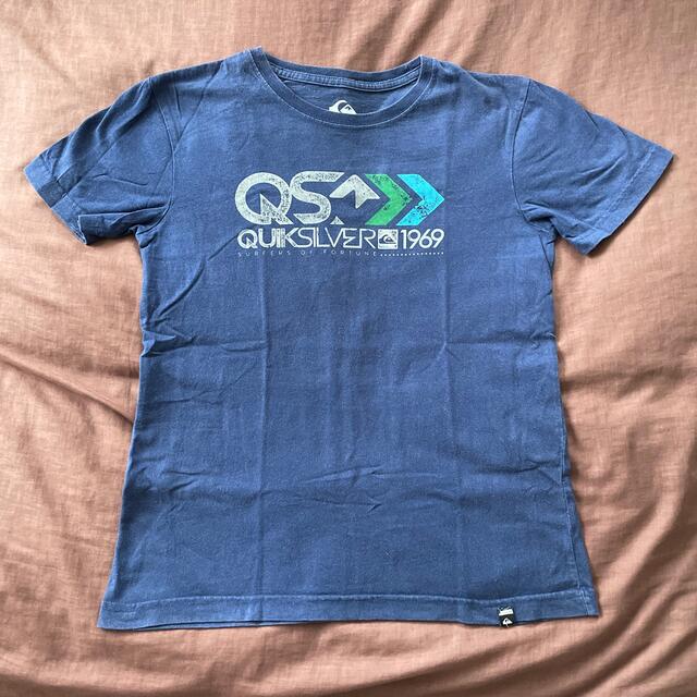 QUIKSILVER(クイックシルバー)のクイックシルバー 半袖 Tシャツ ネイビー 150 サーフィン サーフ系 キッズ/ベビー/マタニティのキッズ服男の子用(90cm~)(Tシャツ/カットソー)の商品写真