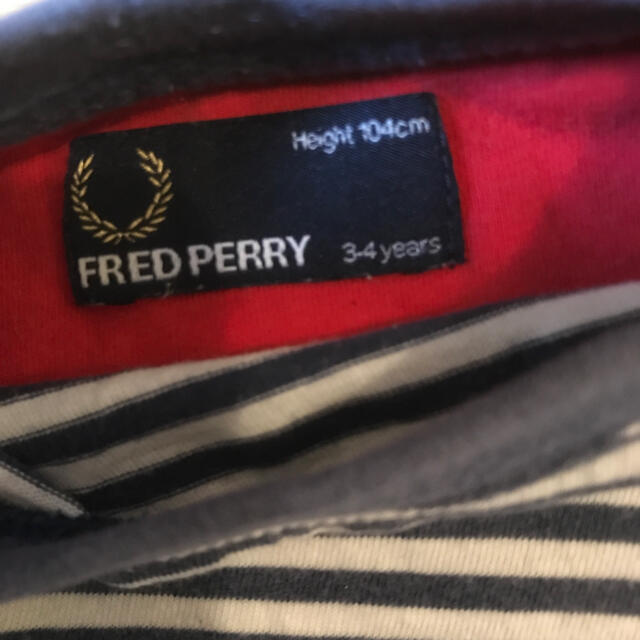 FRED PERRY(フレッドペリー)のフレッドペリー  Tシャツ 105 キッズ/ベビー/マタニティのキッズ服男の子用(90cm~)(Tシャツ/カットソー)の商品写真